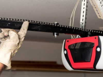 chain-drive-garage-door-opener-overhead-door