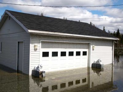 garage-door-flooded