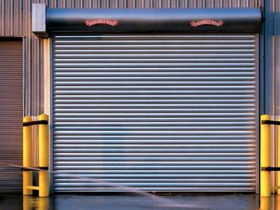 Commercial roll up garage door